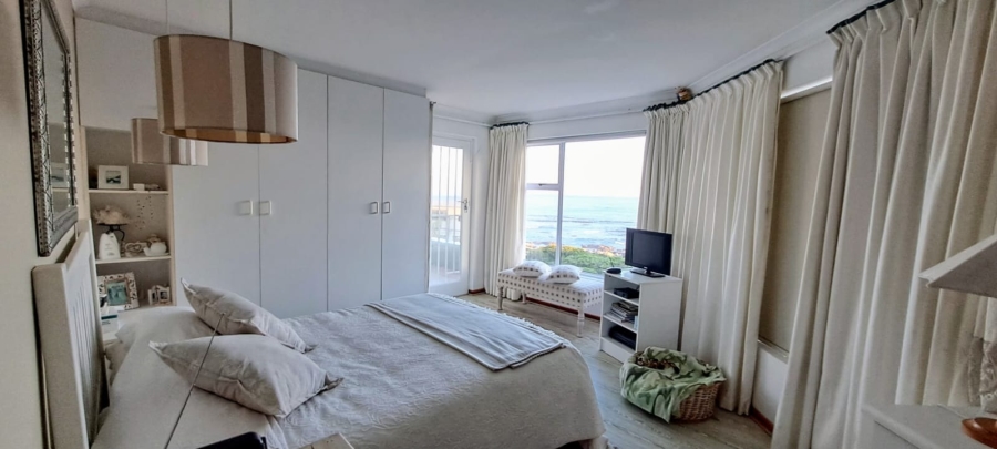 To Let 5 Bedroom Property for Rent in Vermont Western Cape